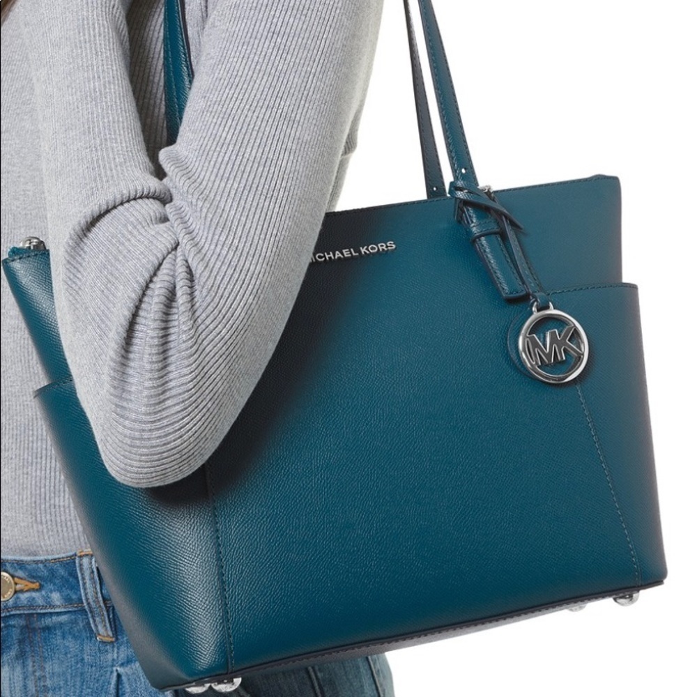 MICHAEL KORS~Jet Set Crossgrain Leather~Large Tote